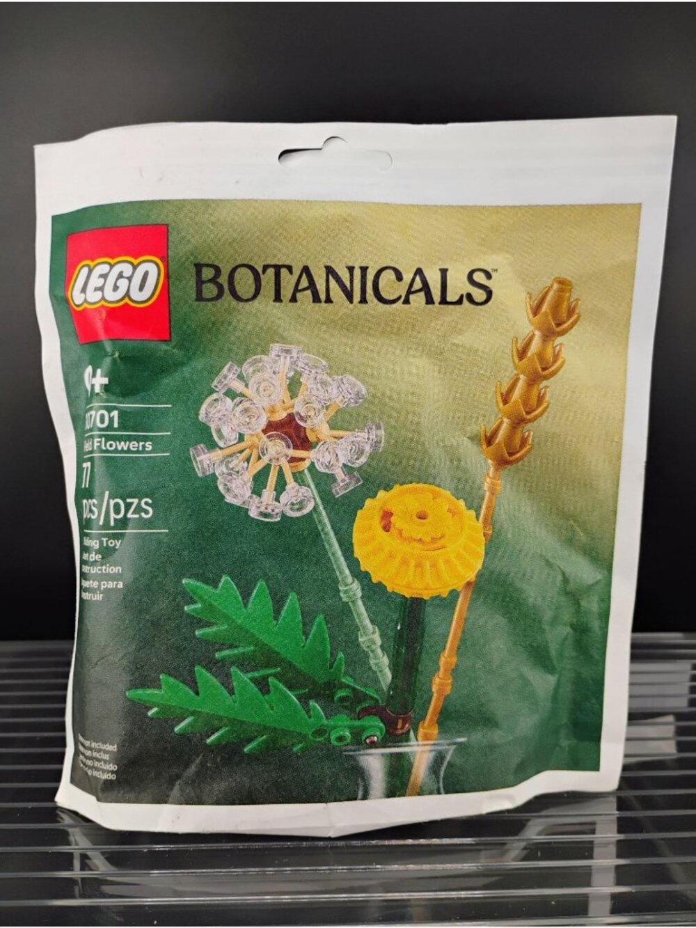 LEGO Botanicals 30701 Field Flowers Building Set 77 Pcs Ages 9+